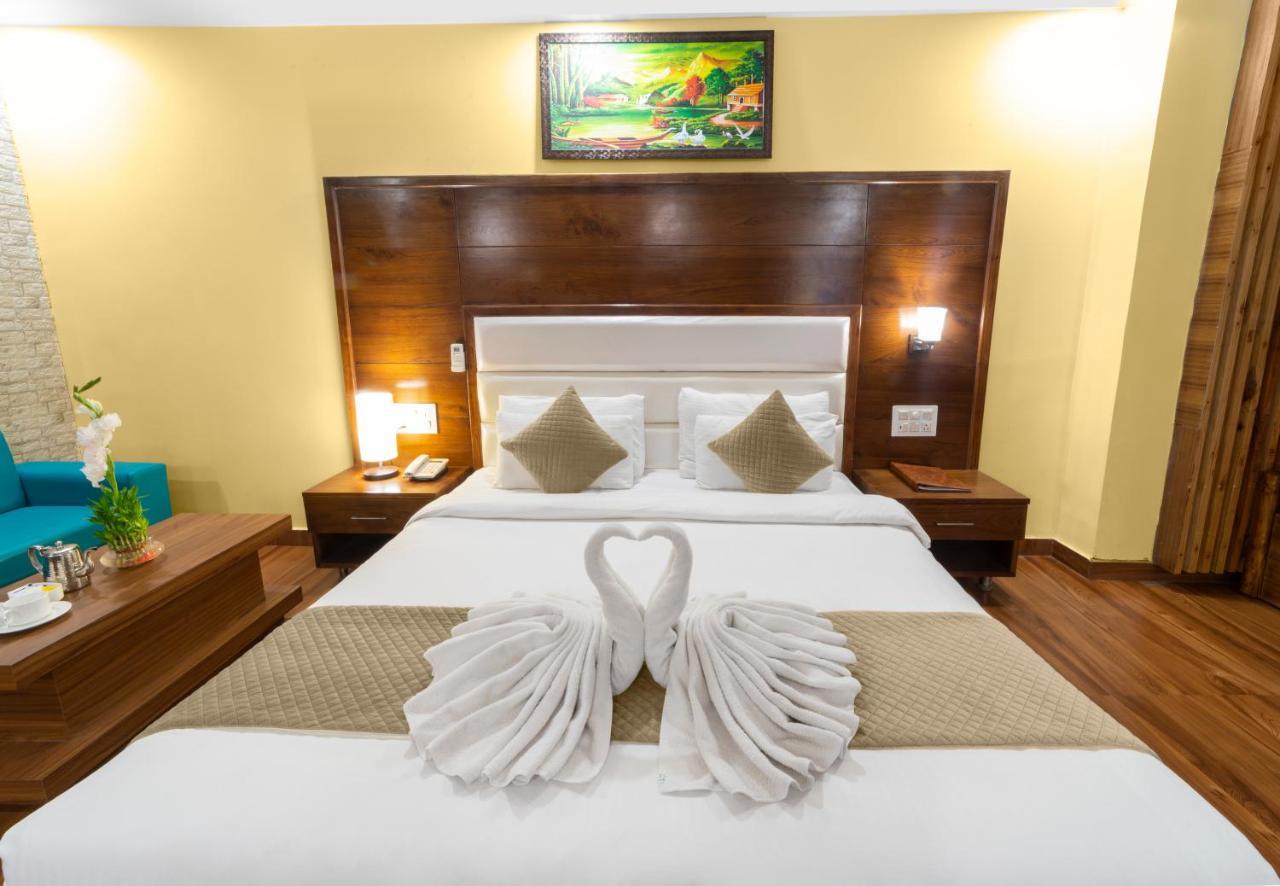 Hotel Divine Lakshmi Ganga Rishīkesh Exterior foto