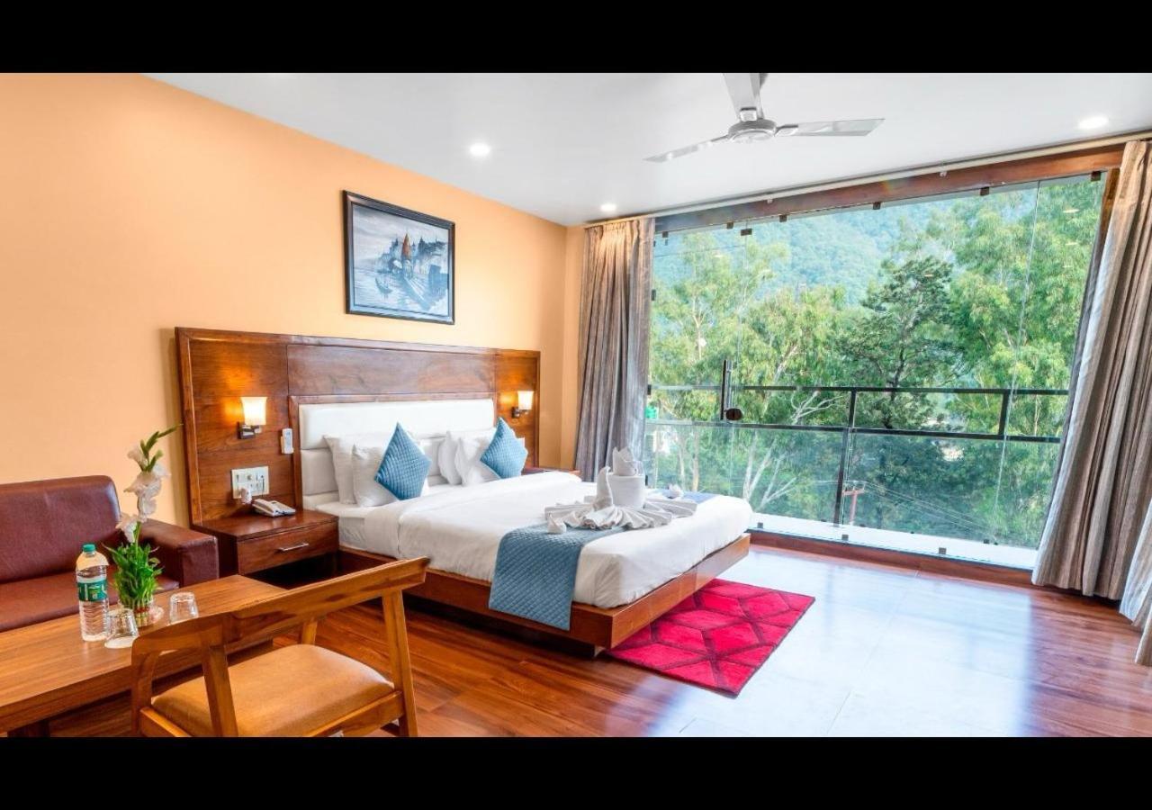 Hotel Divine Lakshmi Ganga Rishīkesh Exterior foto